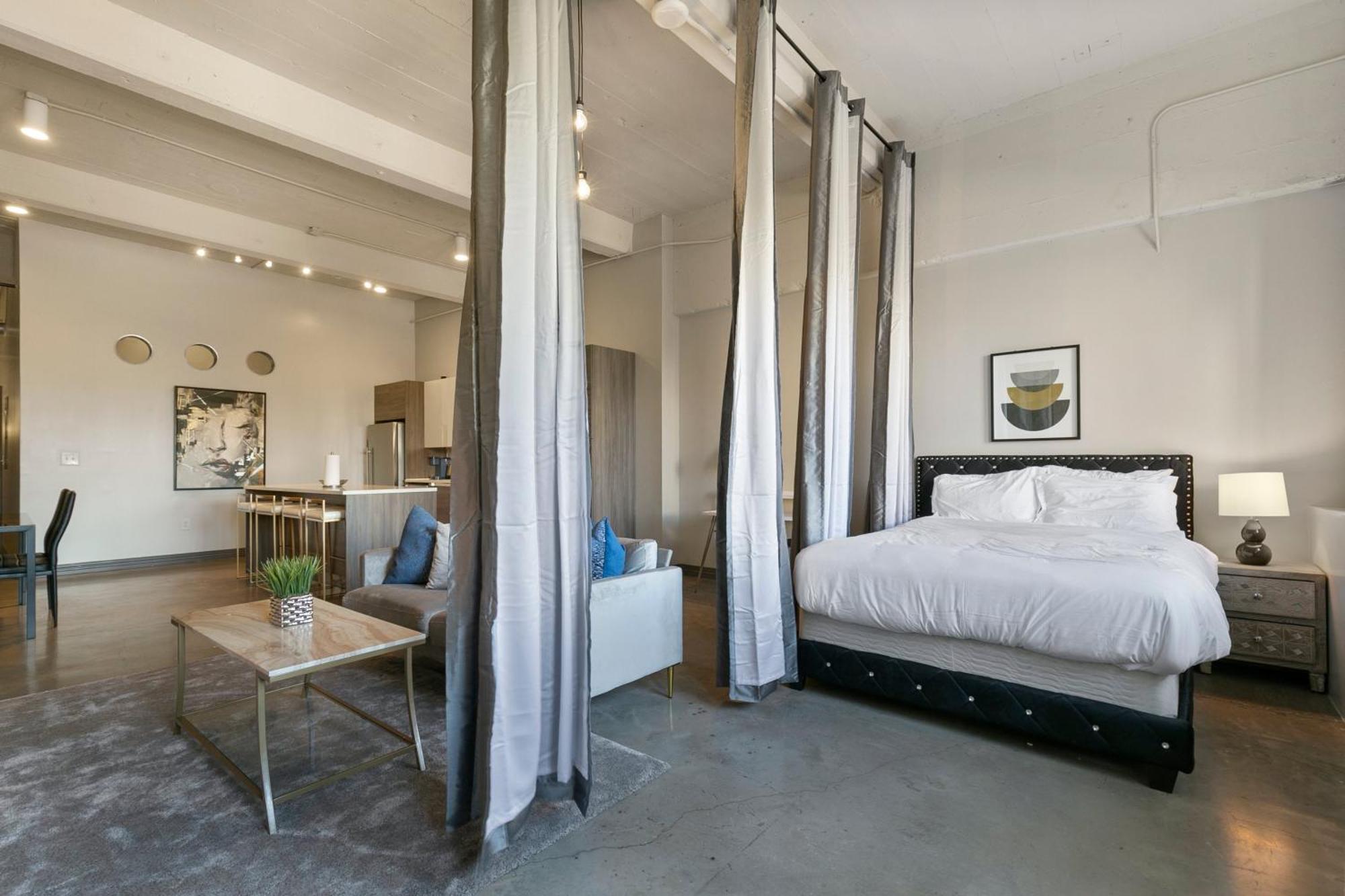 Luxury Downtown By Amyfinehouse Appartamento Dallas